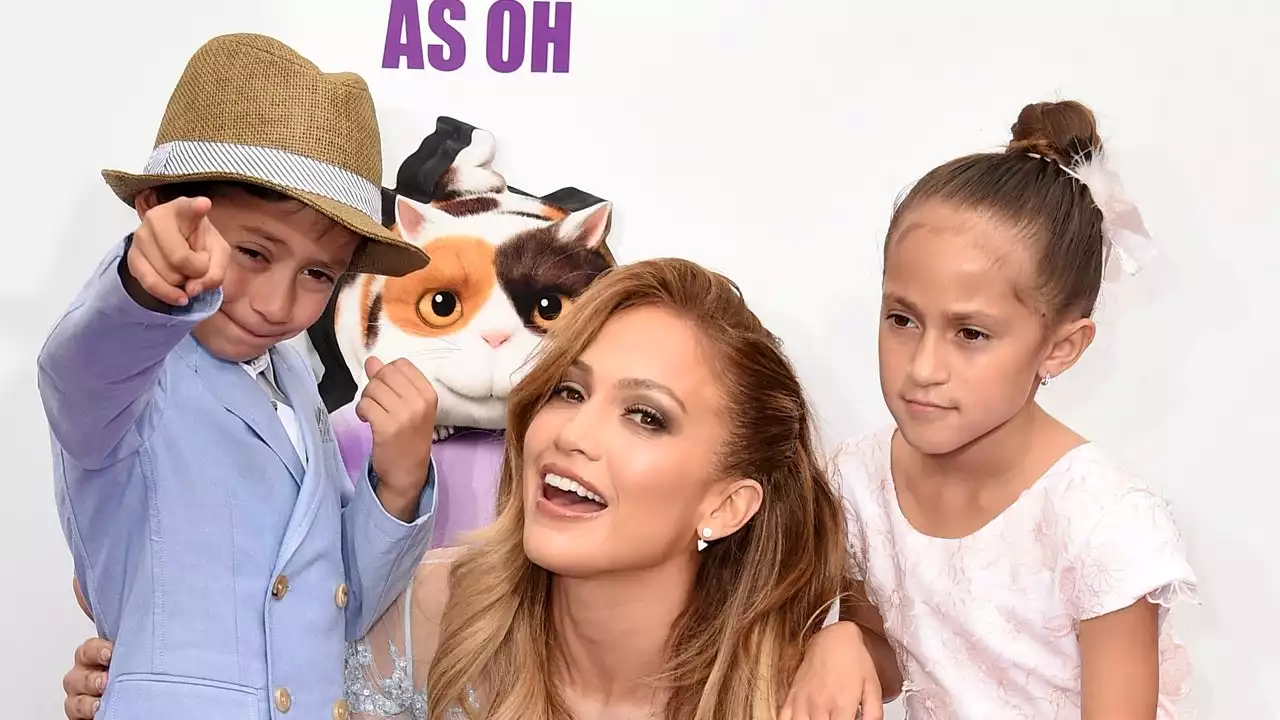 Jennifer Lopez Celebrates Twins Emme and Max's 15th Birthday