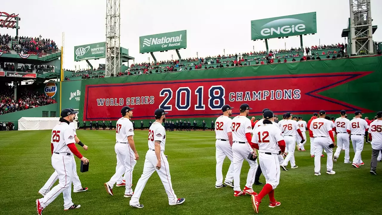 Red Sox teammates reportedly unamused by rookie's unorthodox pregame  rituals, including shirtless sunbathing