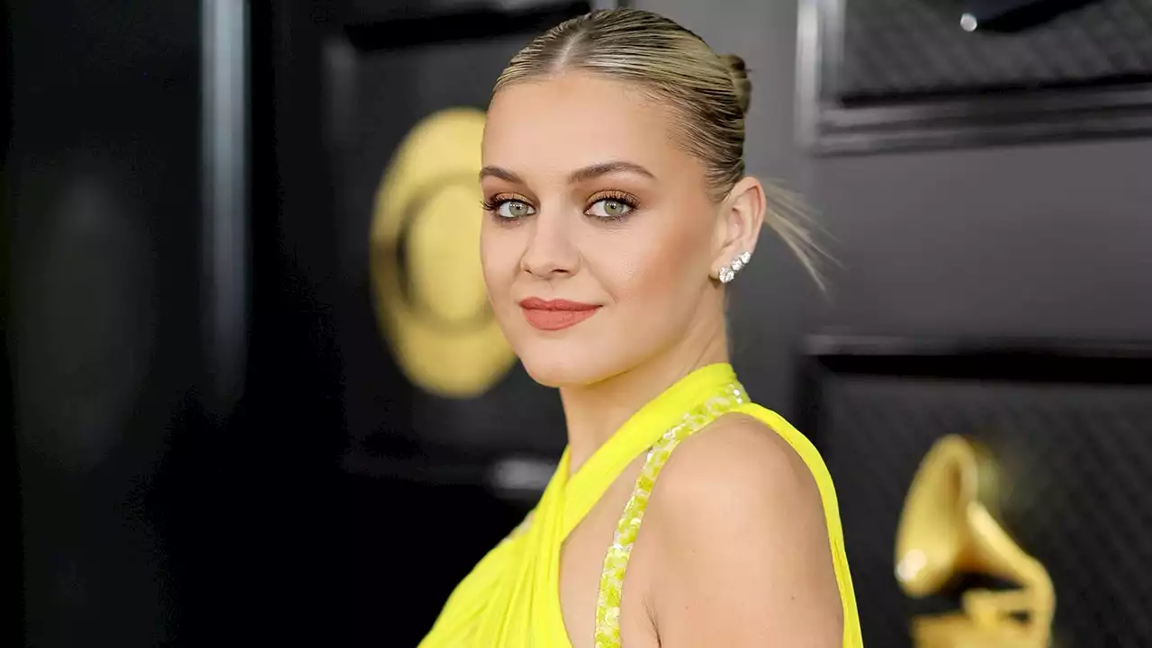 Kelsea Ballerini unsure if she believes in marriage after divorce: 'I'm a relationship b----'