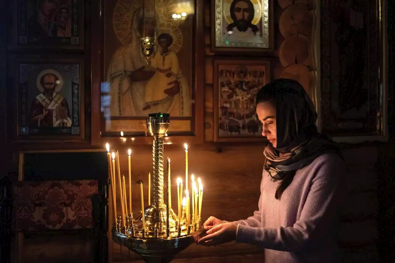 Guerre en Ukraine : l’Église orthodoxe qui était liée à Moscou sous tension