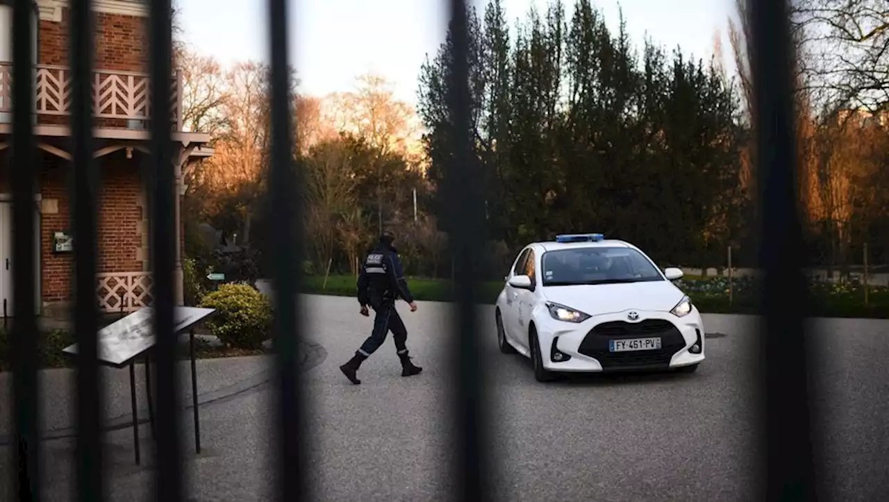 Femme découpée retrouvée dans un parc à Paris : le mari de la victime placé en garde à vue