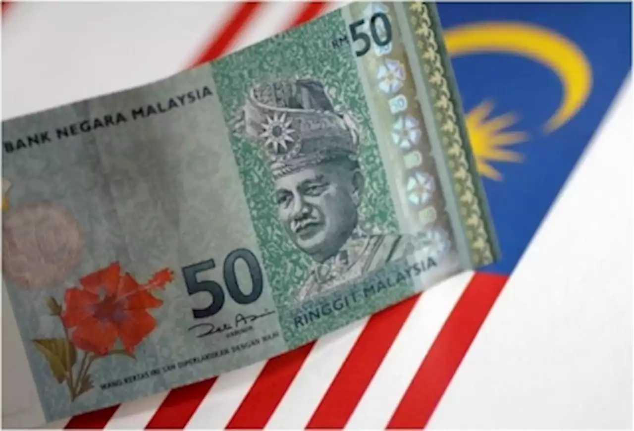 Ringgit snaps two-day losing streak to end higher versus US dollar