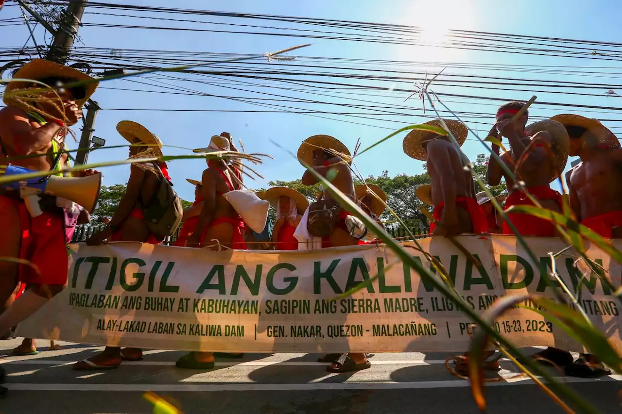 300 indigenous people opposing Kaliwa Dam march to Malacañang for 9 days