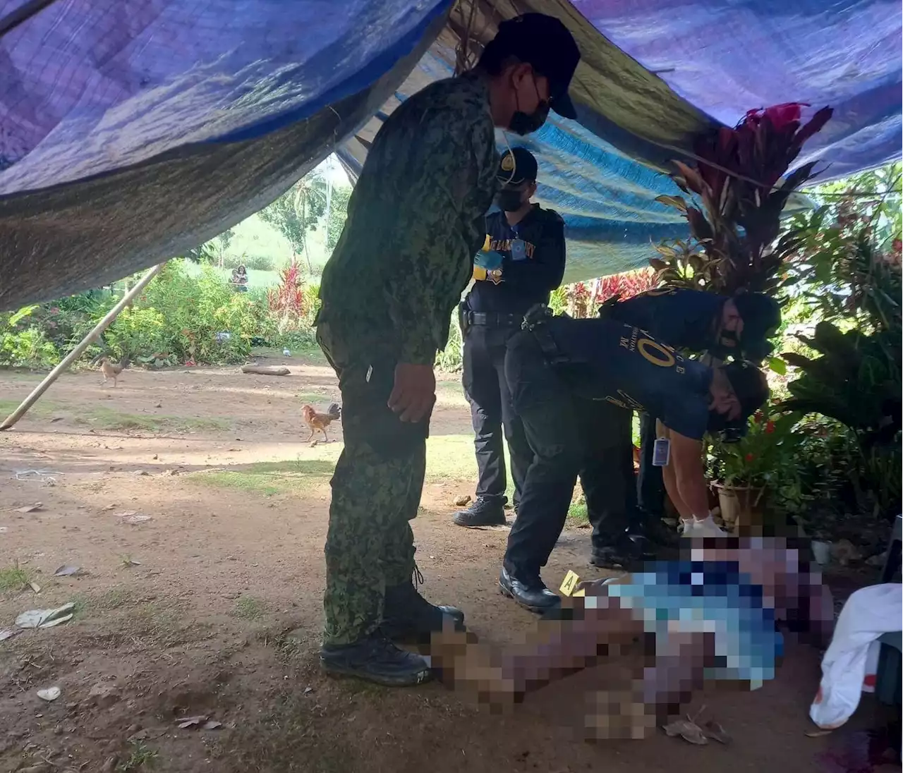 Barangay councilor in Negros town gunned down in front of family