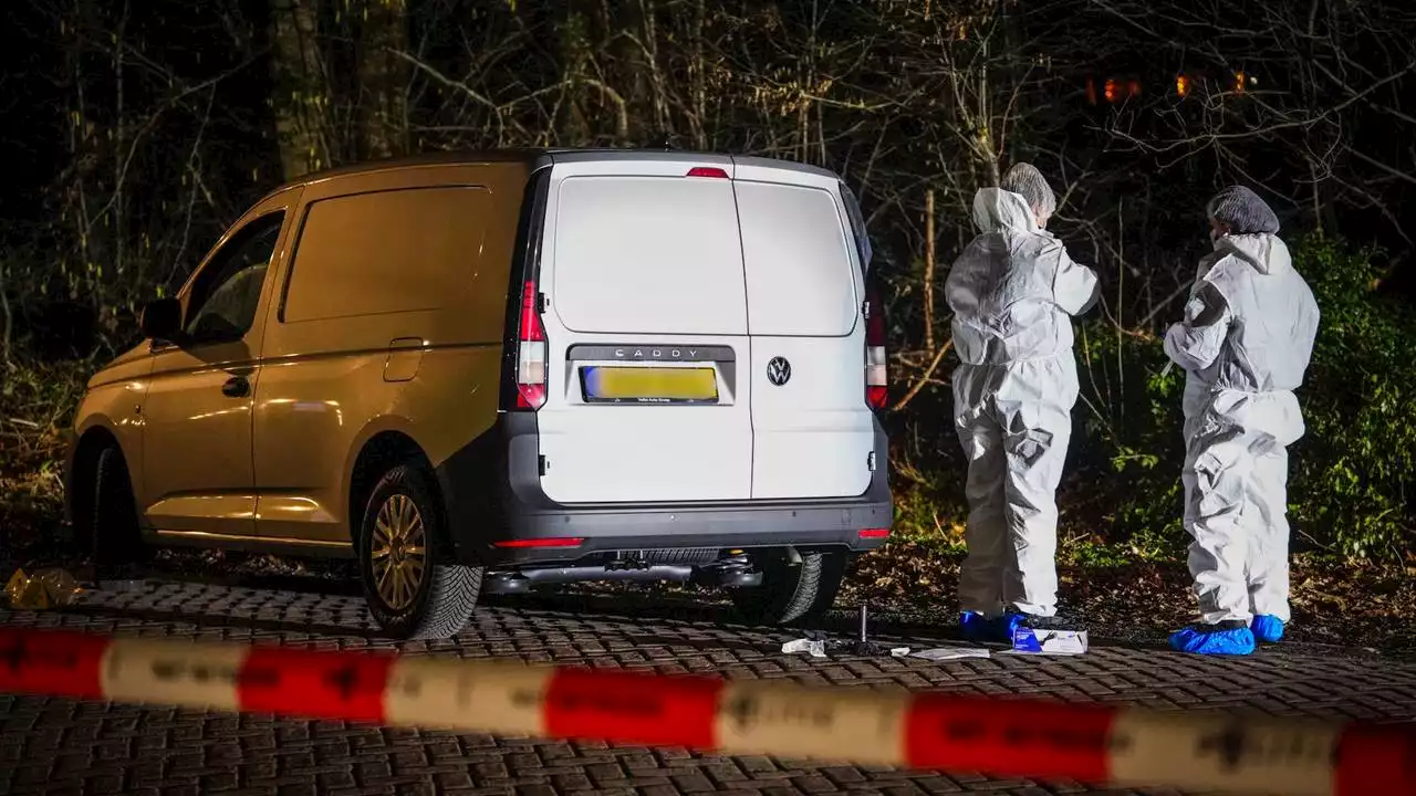 'Verdachte situatie' leidt tot politieonderzoek bij bestelbus langs de weg