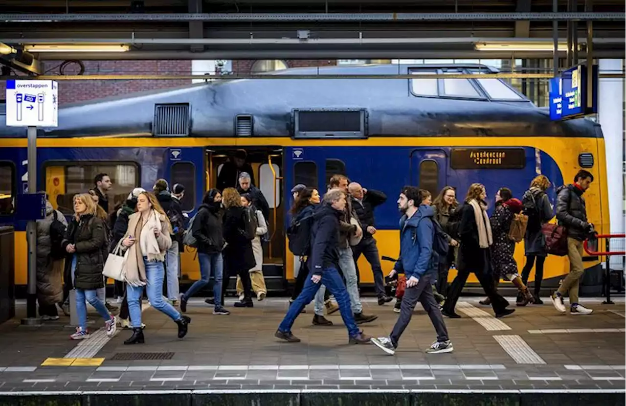 NS maakt excuses voor zwaar en verliesgevend 2022: ‘We hebben reizigers tekortgedaan’