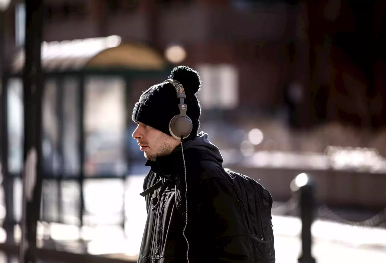 ‘Potent’ cold front moving into central Pa. after beautifully warm Thursday: forecasters