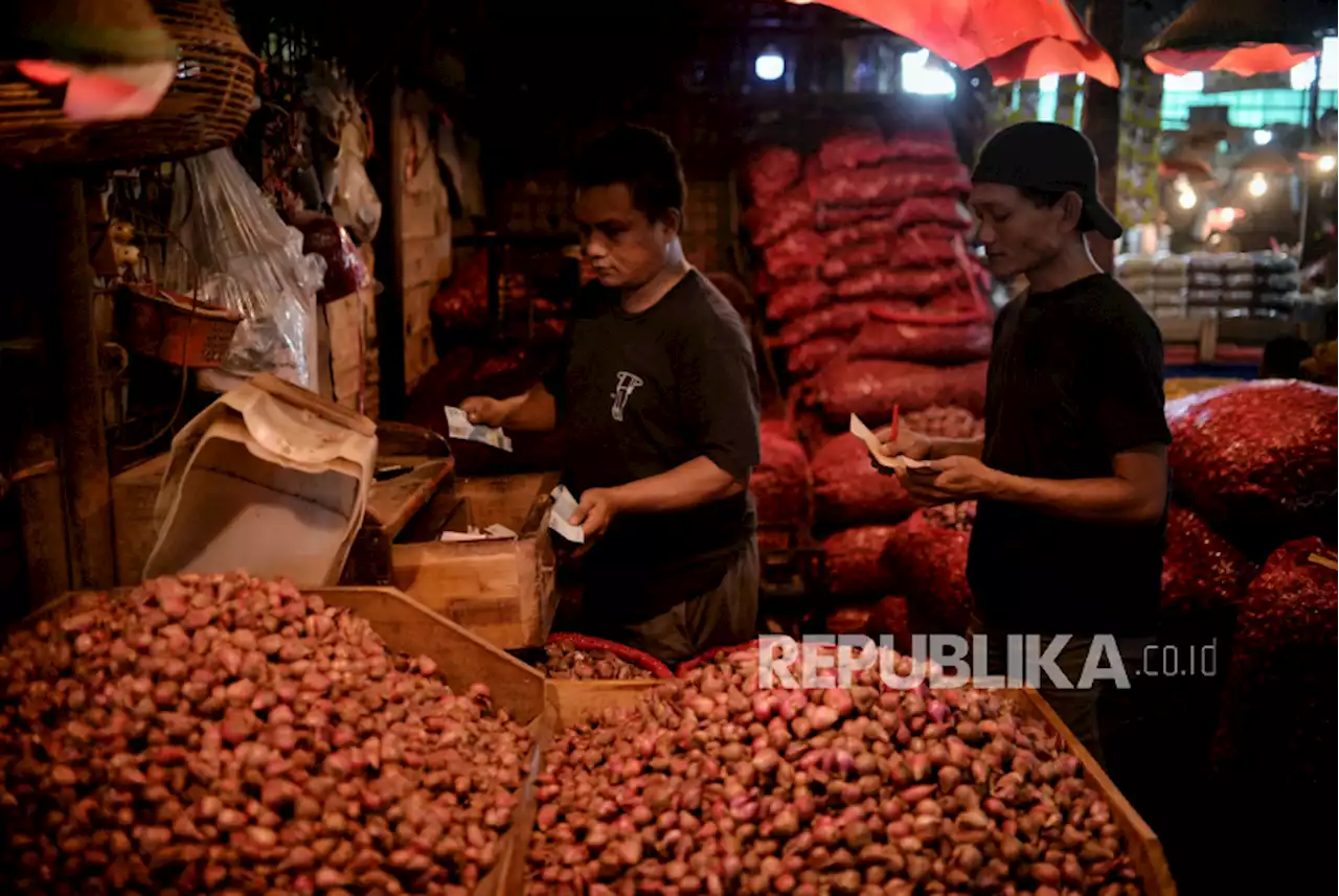 Pedagang Pasar: Ramadhan Masih Sebulan Lagi tapi Harga Pangan Sudah Mahal |Republika Online