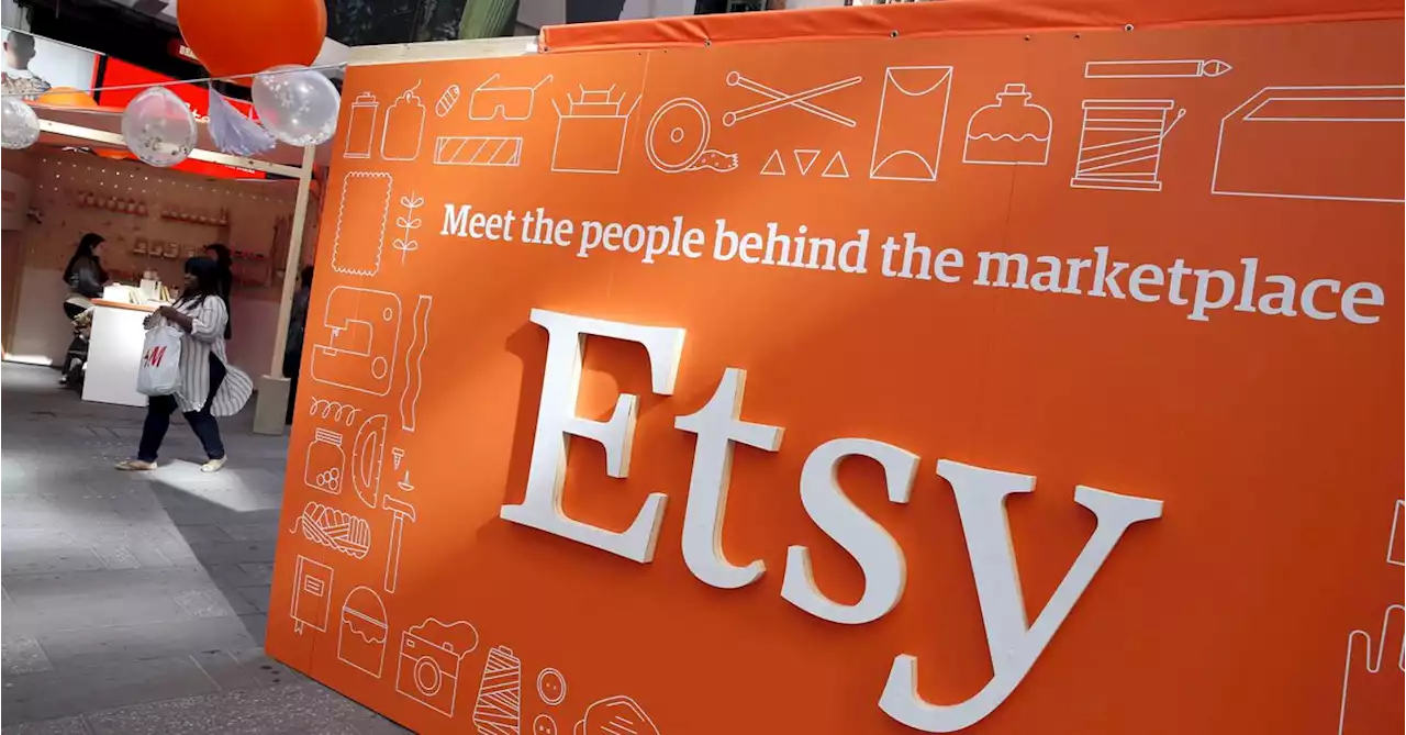 Pandemic-favorite Etsy beats revenue estimates on demand for bags, gifts