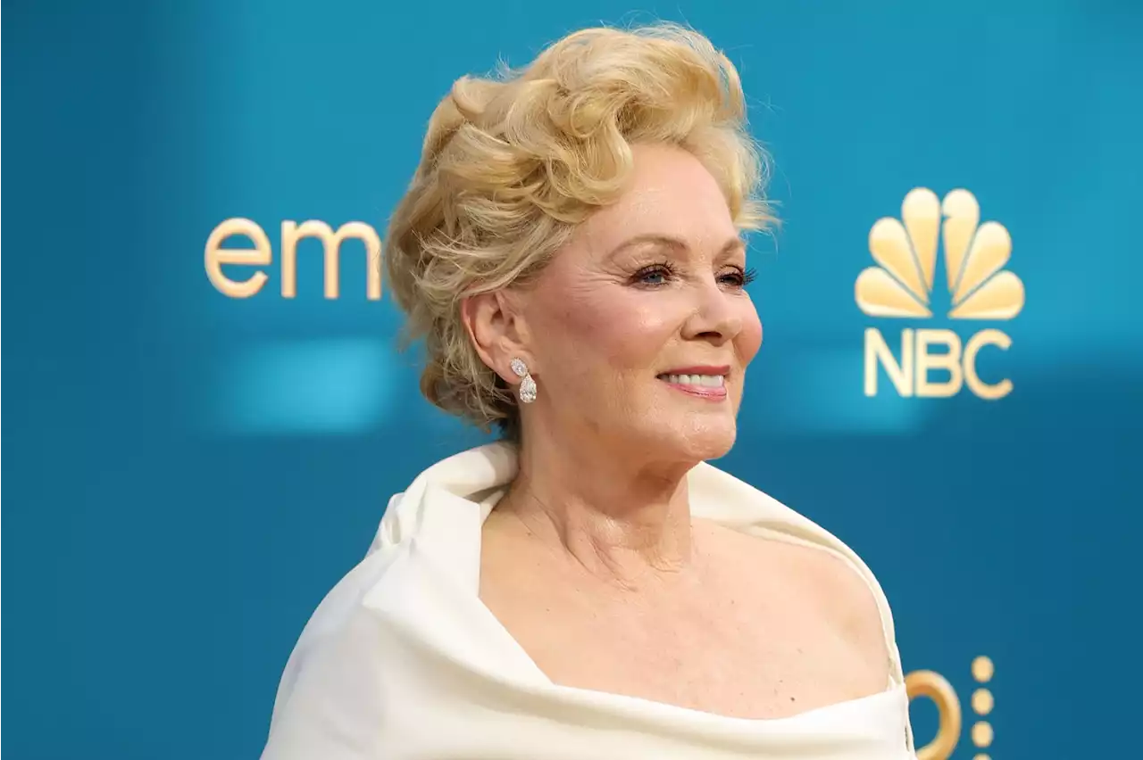 Jean Smart Reveals She's Recovering From a 'Successful Heart Procedure'