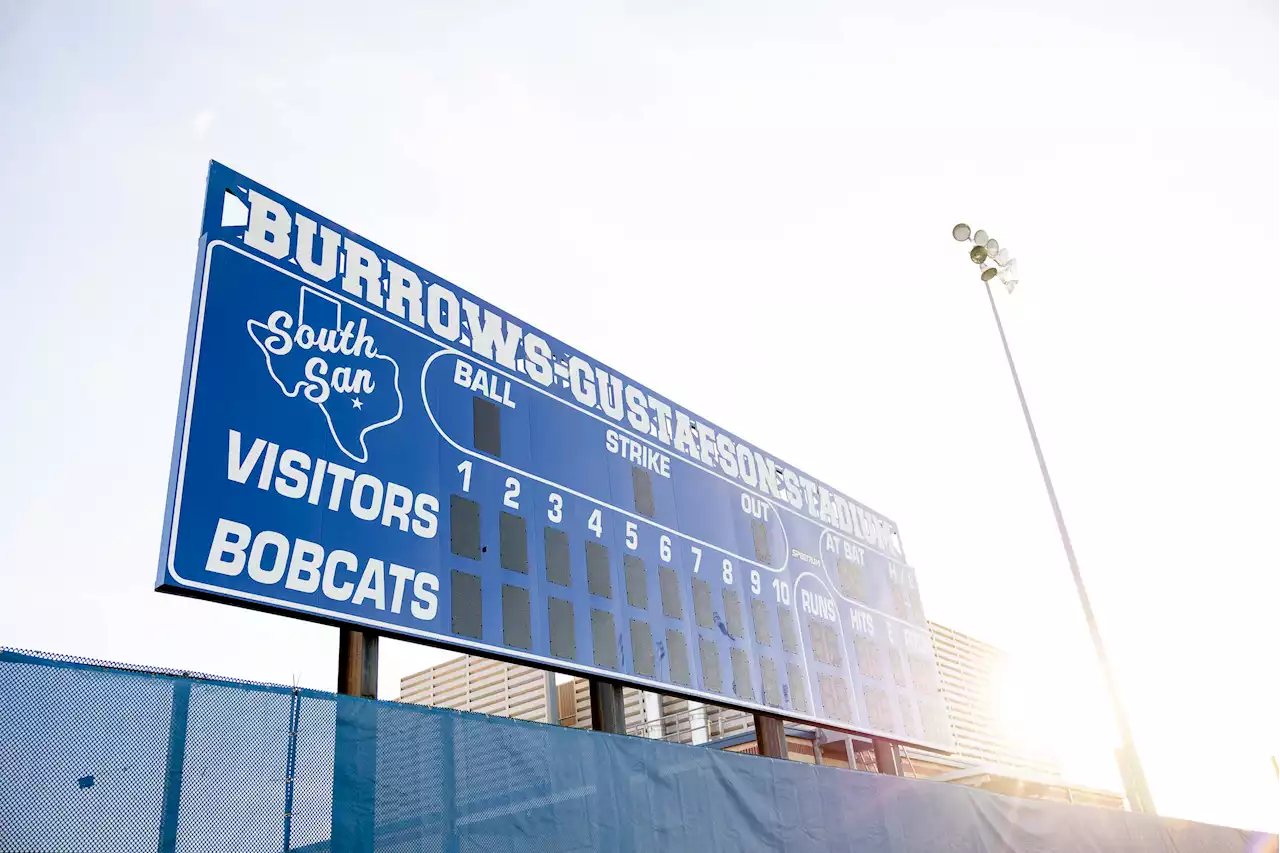 South San baseball legends honor late coach Cliff Gustafson