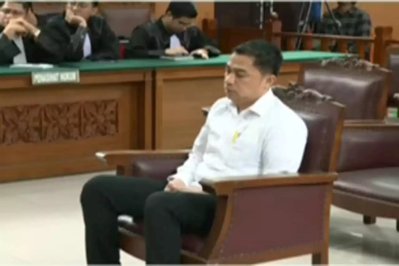 Sidang Vonis Dimulai, Arif Rachman Arifin Tampak Tegang