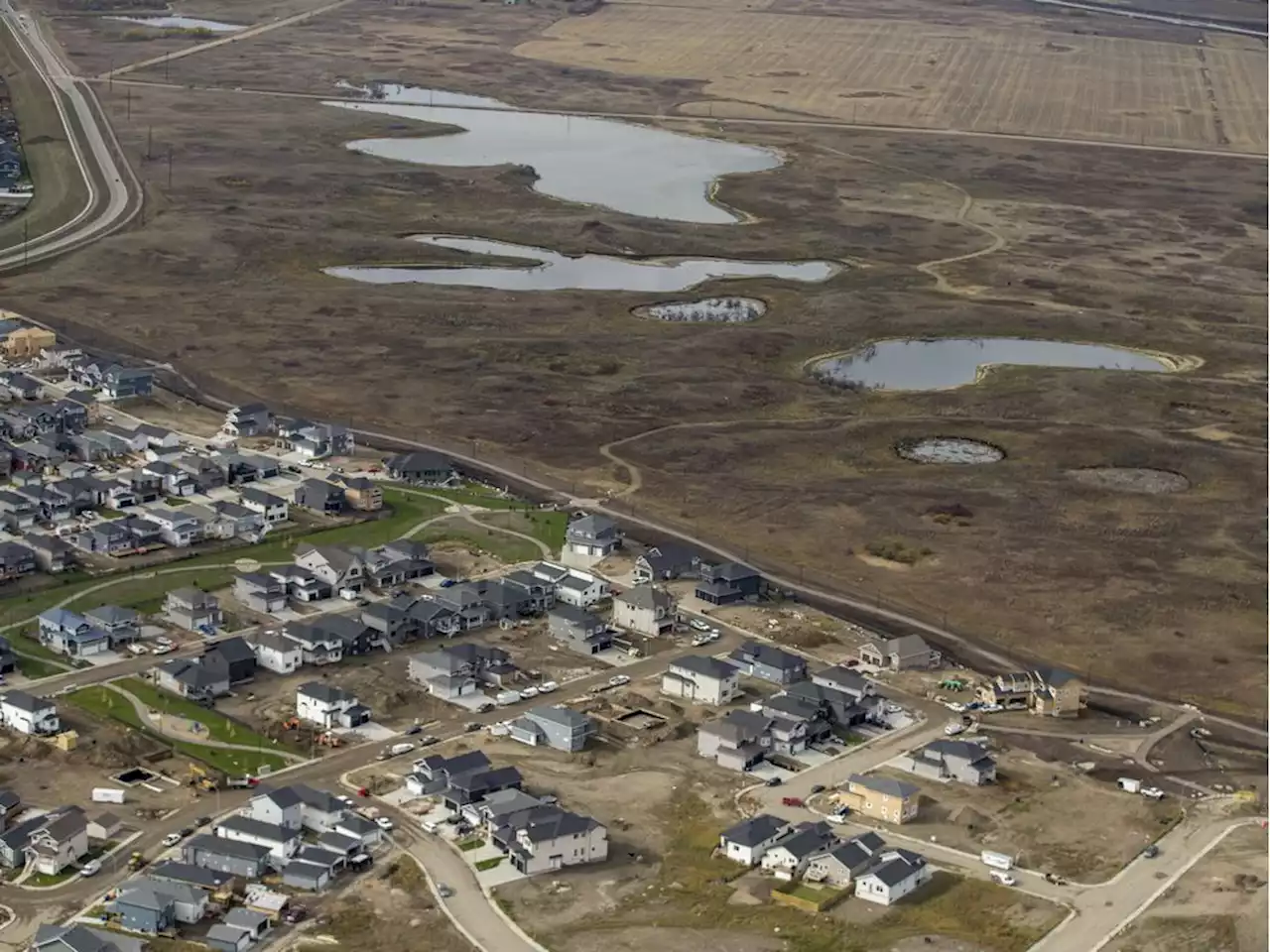 Saskatoon city council votes on proposed boundaries for Northeast Swale