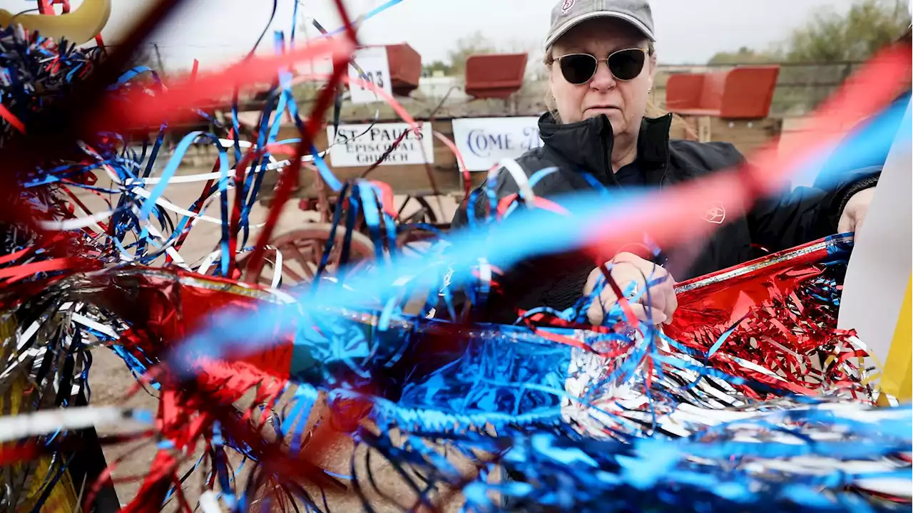 Photos: Float decorating before the 98th annual Tucson Rodeo Parade