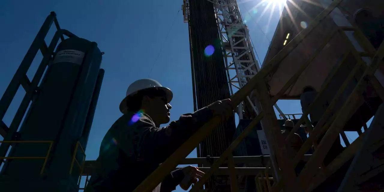 Natural-Gas Prices Plunge, and Drillers Dial Back