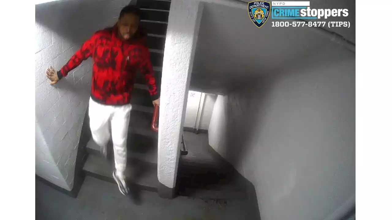 Police release photo of man wanted for brutal shooting in East Harlem NYCHA complex | amNewYork