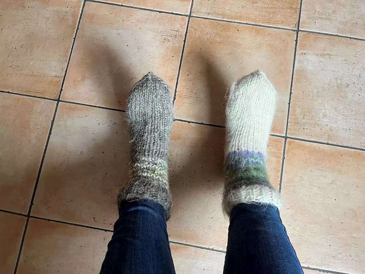 Socken aus der Ukraine: Füße und Herz wärmen, ein Zeichen der Solidarität setzen