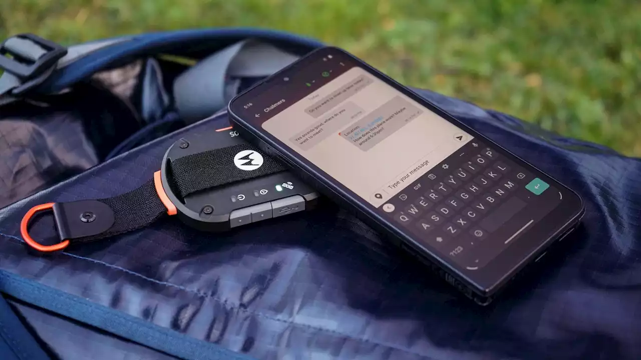 This tiny Motorola device brings two-way satellite texting to Android and iPhone