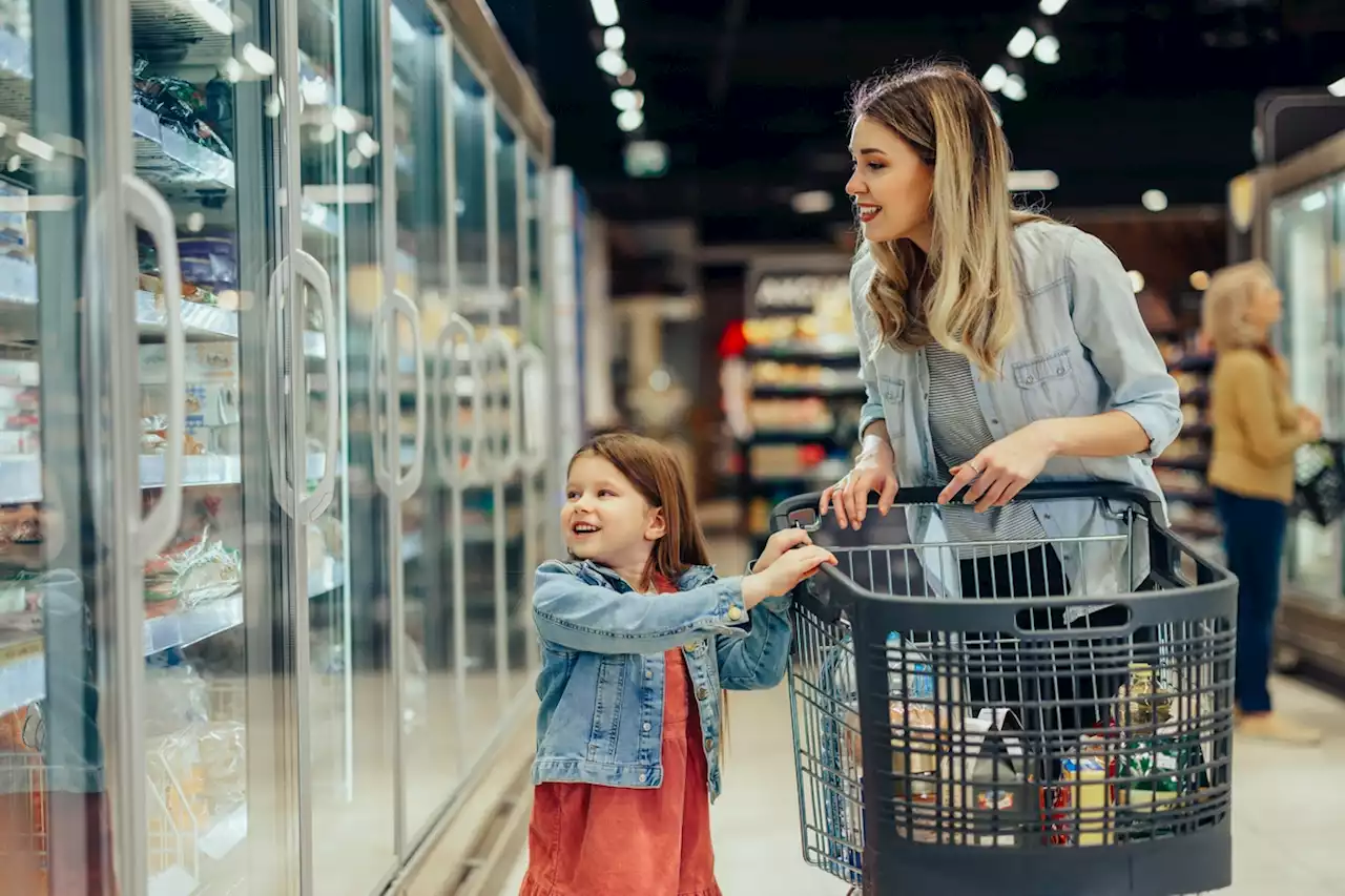 Pouvoir d’achat : cette association propose un chèque de 65€ par mois pour les foyers modestes, voici comment en bénéficier