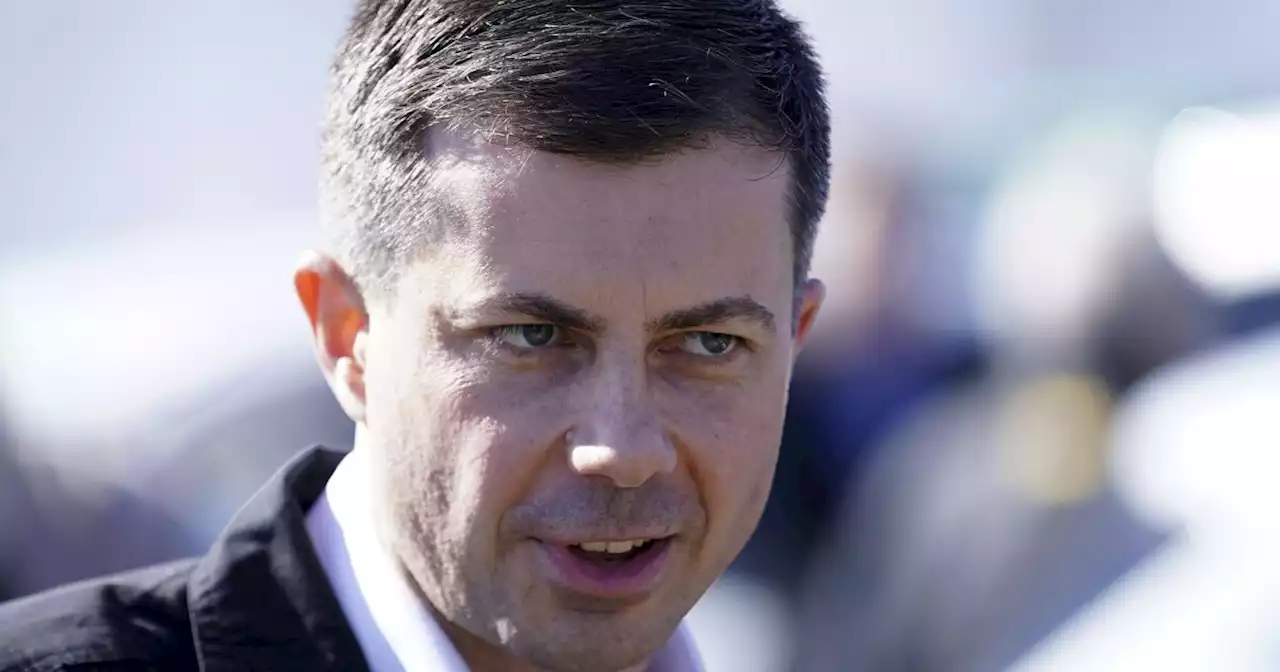 Ohio train derailment: Pete Buttigieg plays defense in East Palestine: ‘Lost my train of thought’