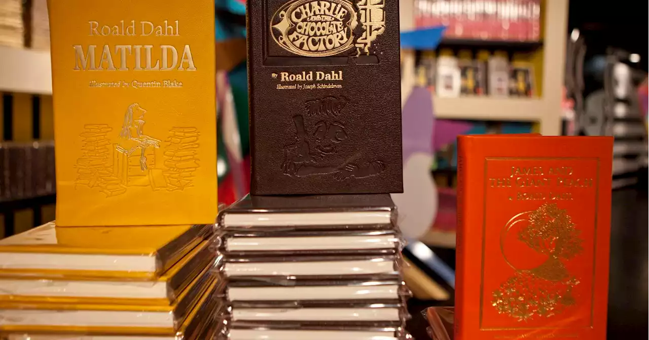 Penguin to publish 'classic' Roald Dahl books after backlash