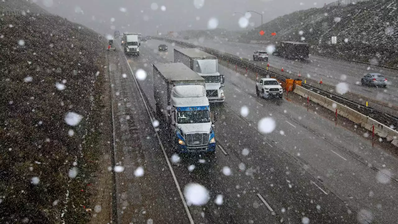 5 Freeway through Grapevine shut down amid winter storm