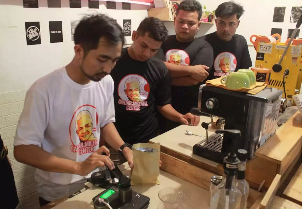 Ganjar Milenial Sumut Gelar Diskusi Entrepreneurship & Pelatihan Barista