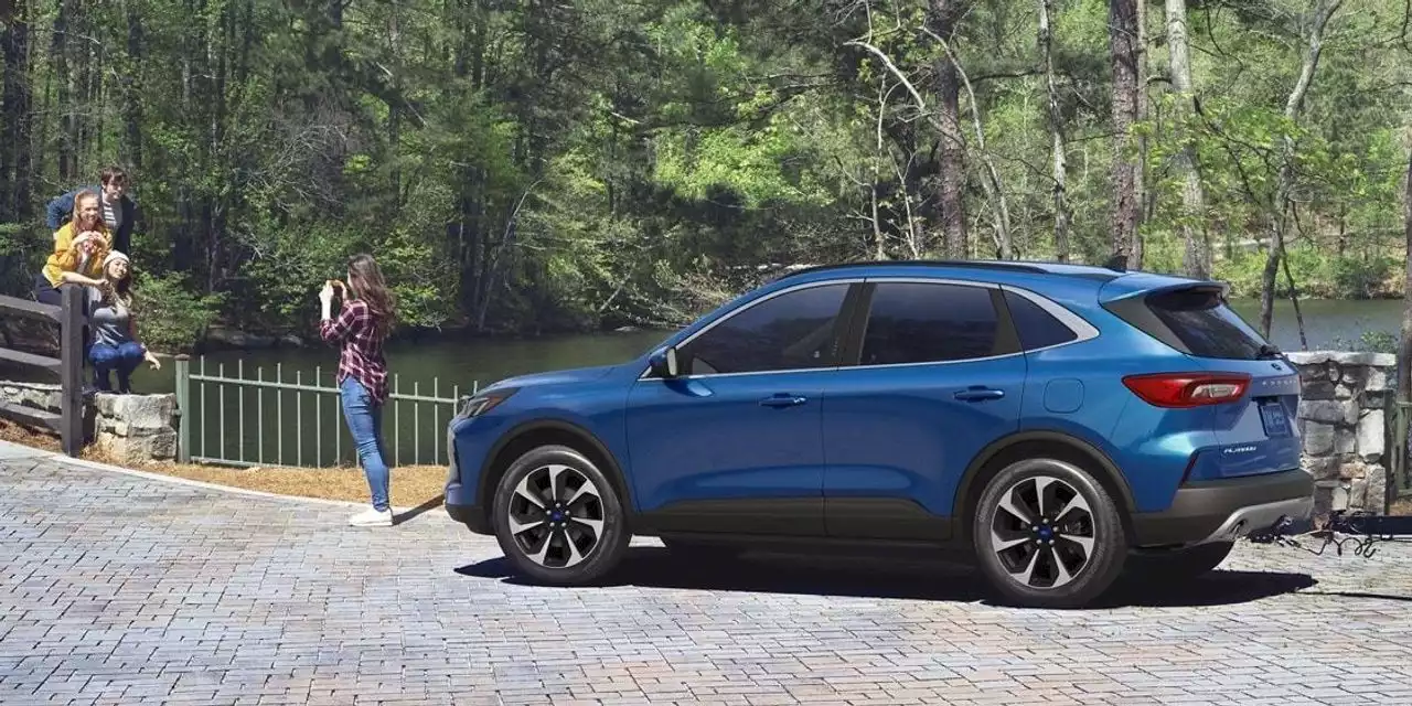 The 2023 Mazda CX-50 vs. the Ford Escape: Which compact SUV is better?