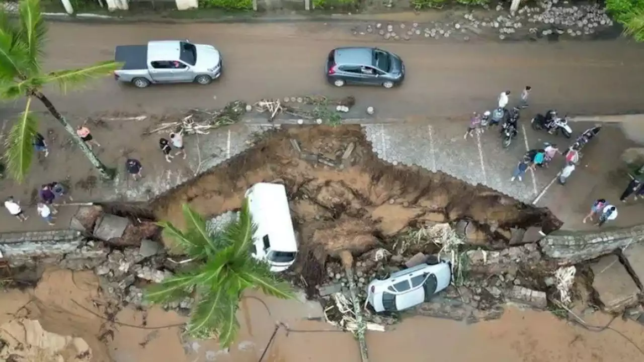 Brasil: más de 50 muertos por los derrumbes en la costa de San Pablo