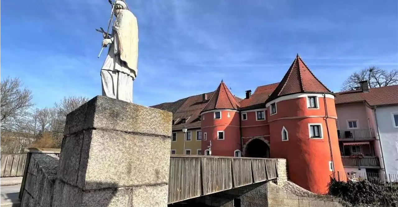 Brücke und Kanal beim Biertor marode: Cham saniert im Herzbereich