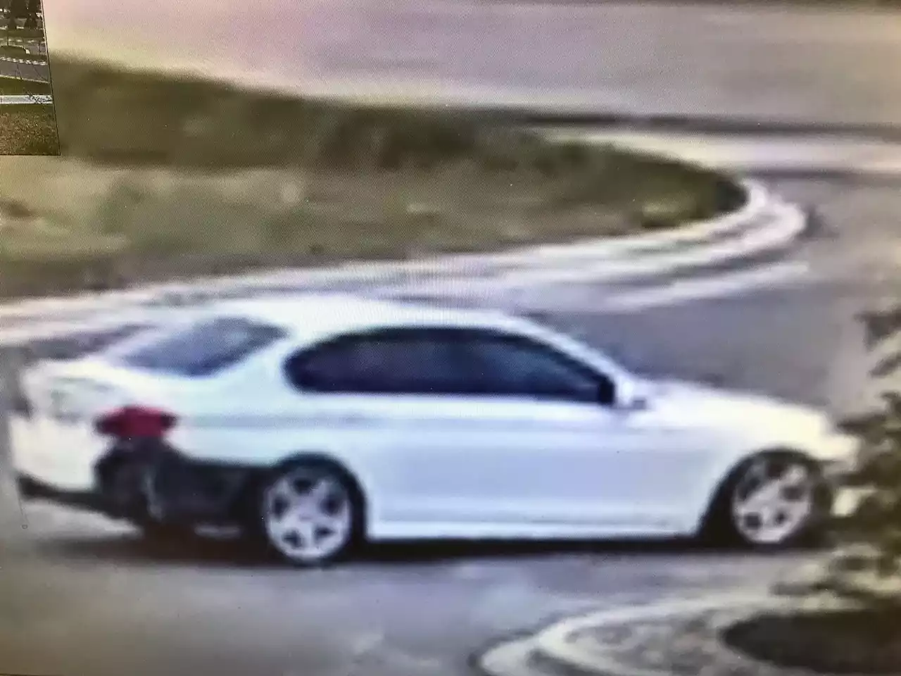 Suspects Still at Large After Stealing Car With Toddler Inside, Running Over Pregnant Mom in Libertyville