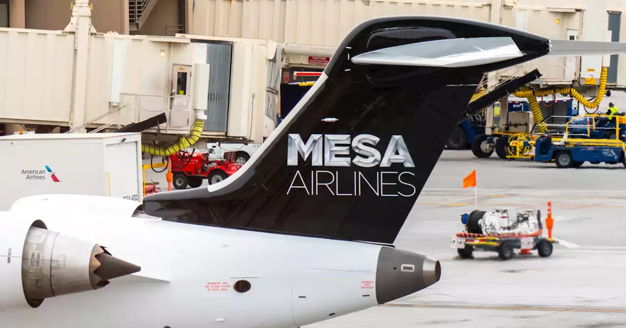 Mesa Airlines Flight was forced to halt landing to avoid collision with a departing plane