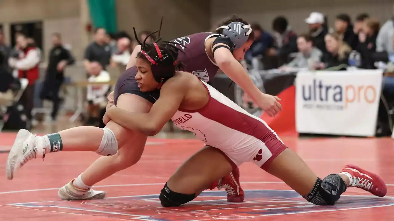 Girls wrestling: Previews and picks at every weight for Sunday’s state championships