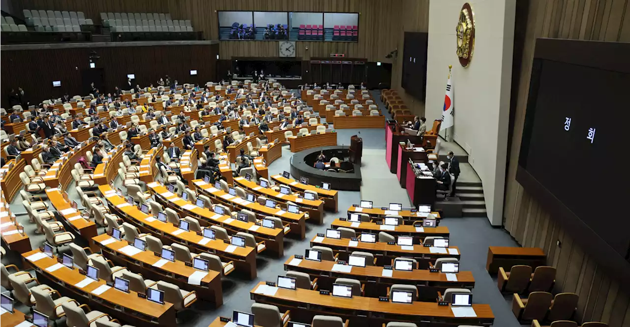 이제봉 진실화해위원 선출 부결... 국힘 반발로 국회 '멈춤'