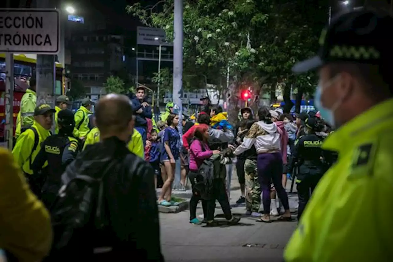 En fuerte operativo policial, rescatan a 28 niñas que eran explotadas en Bogotá - Pulzo