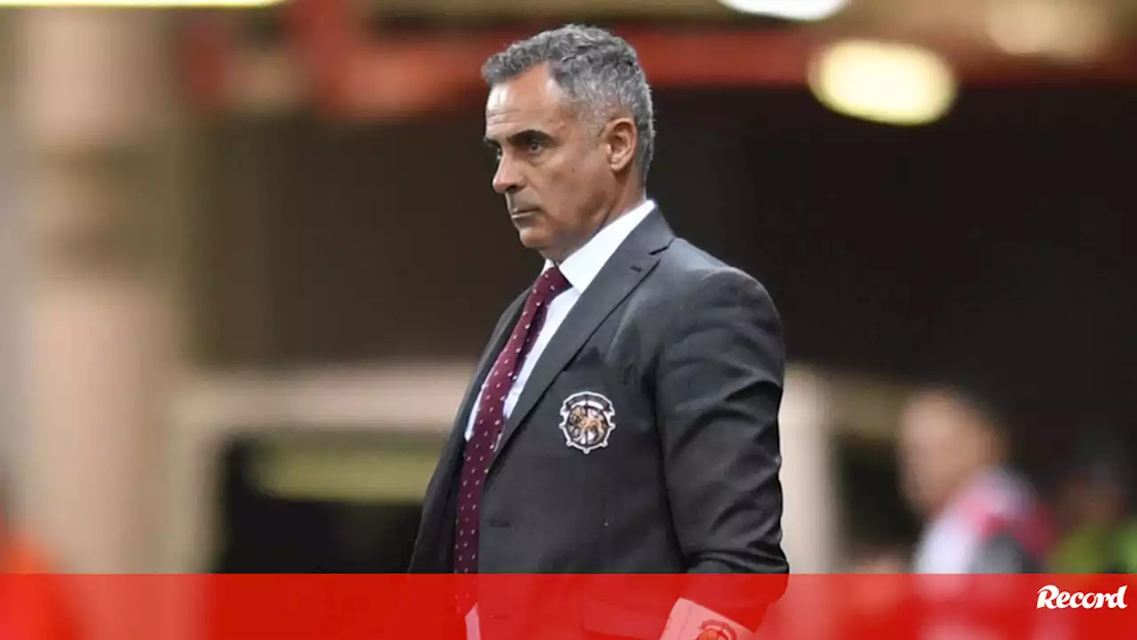 José Gomes preparado para a final com Santa Clara