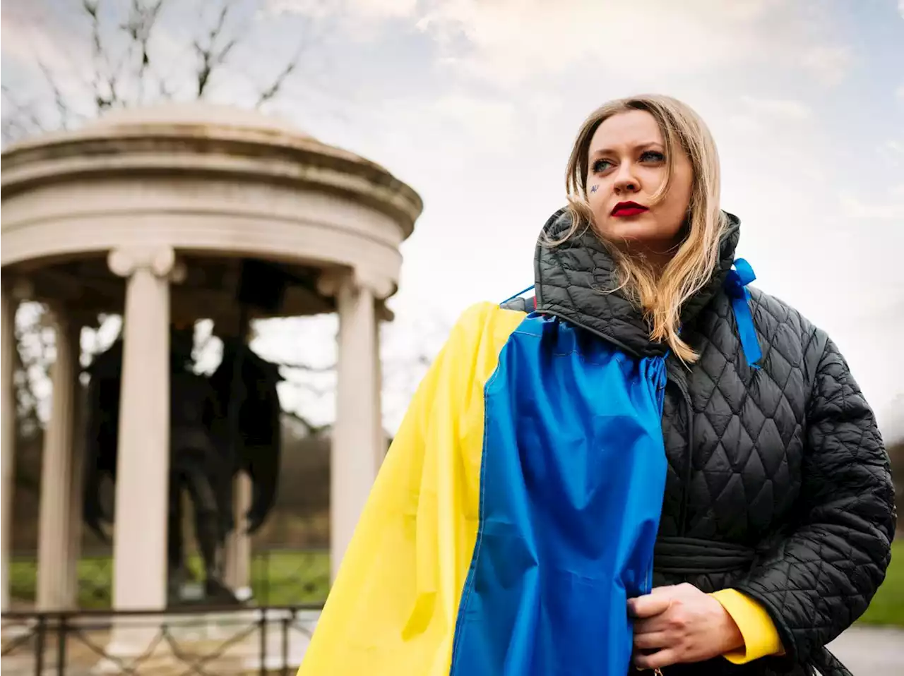 People of Shrewsbury hold hands in solidarity with Ukraine in anniversary vigil