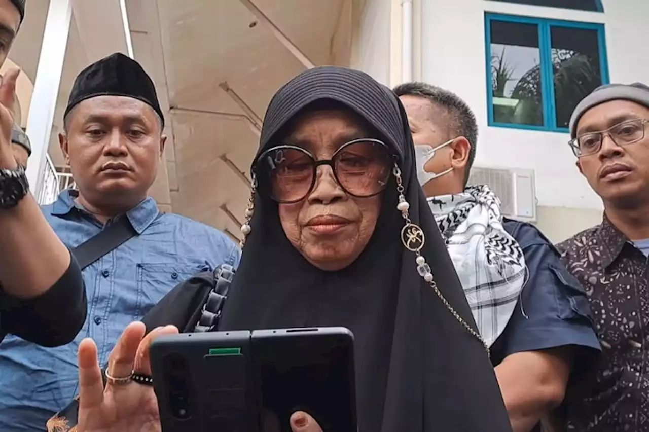 Umi Yuni Menikah dengan Abah Agam, Ibu Ustaz Arifin Ilham: Hancur Hati Mamah