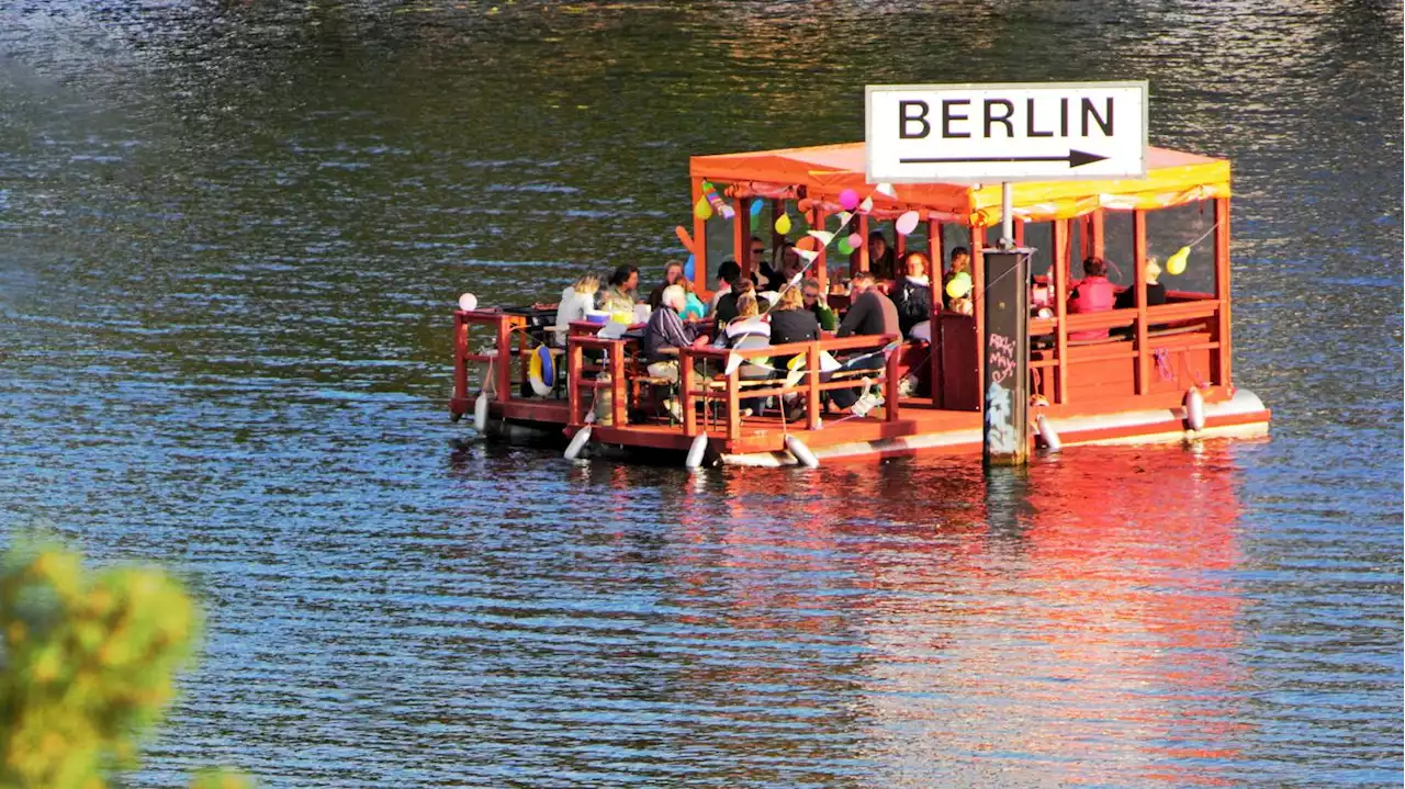 Berlins Sommerplage - die Technoschiffe : „Silent Disco“ auf Wannsee und Havel statt Dauerkrach