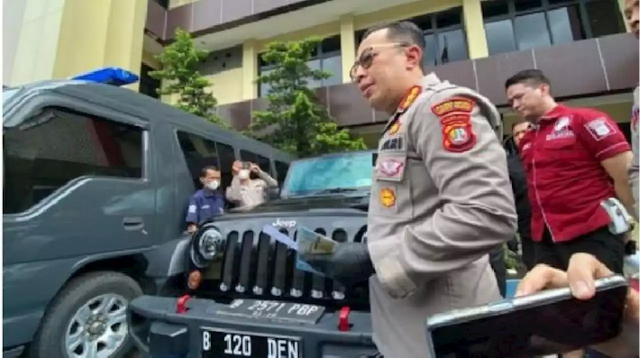 Sering Pamer Mobil Mewah, Ini Harga Mobil Rubicon Anak Pejabat Pajak Rafael Alun