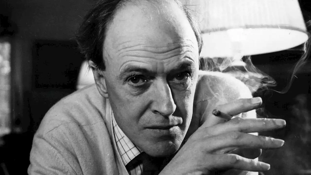 Yes, you'll still be able to buy unedited Roald Dahl books