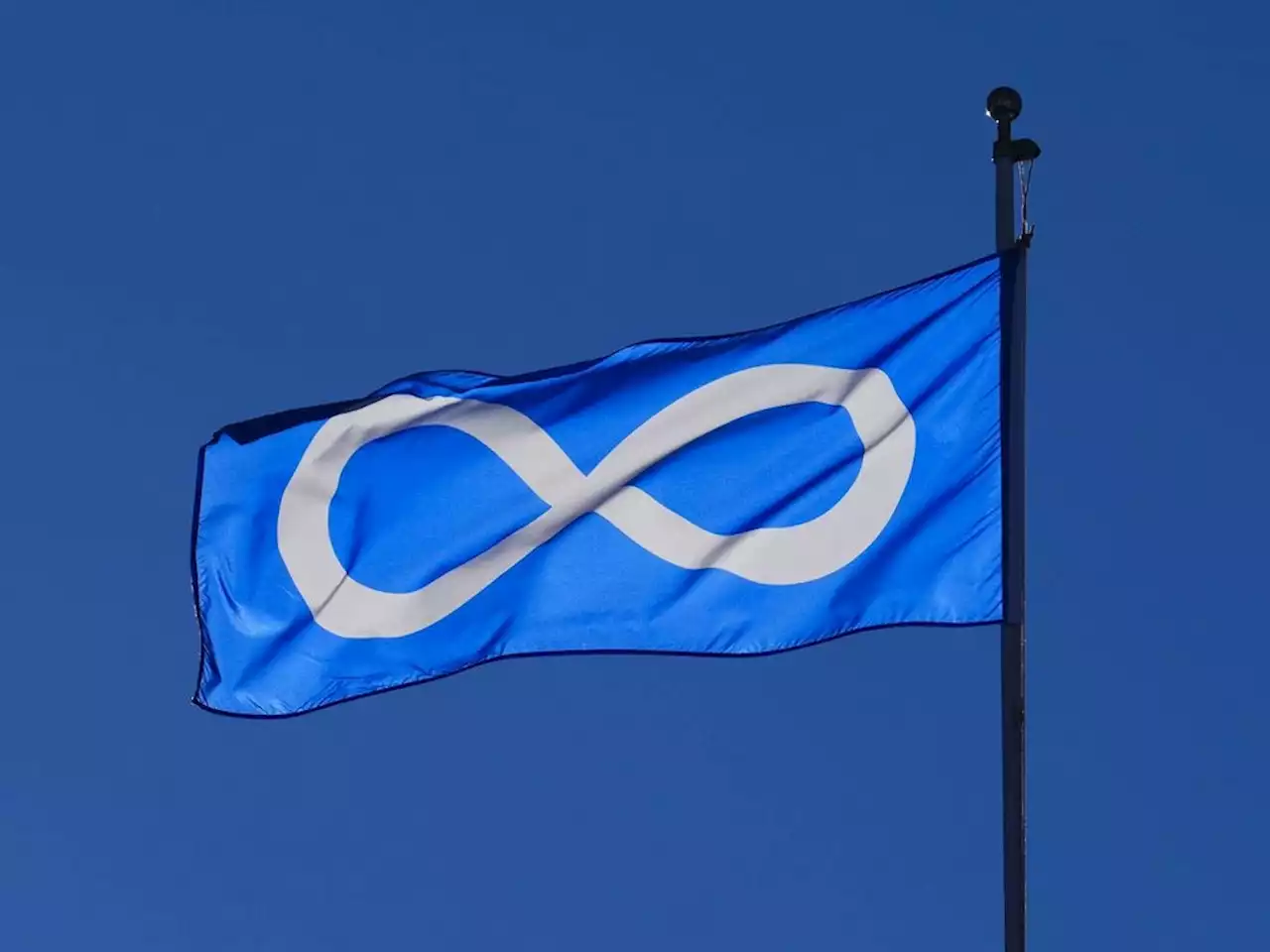 Alberta, Saskatchewan and Ontario Metis sign self-government deal