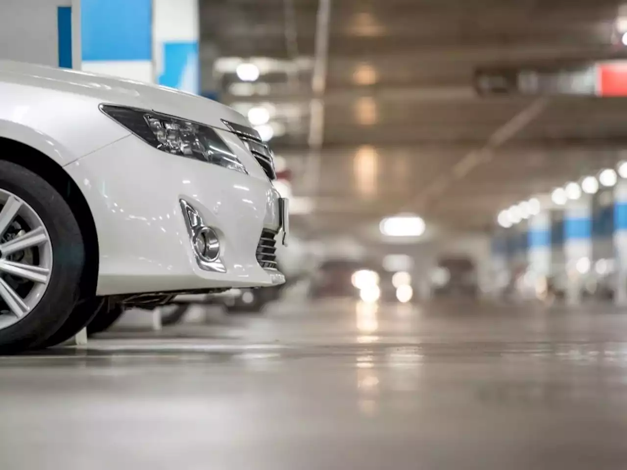 Part of mall parking garage collapses in suburban Milwaukee