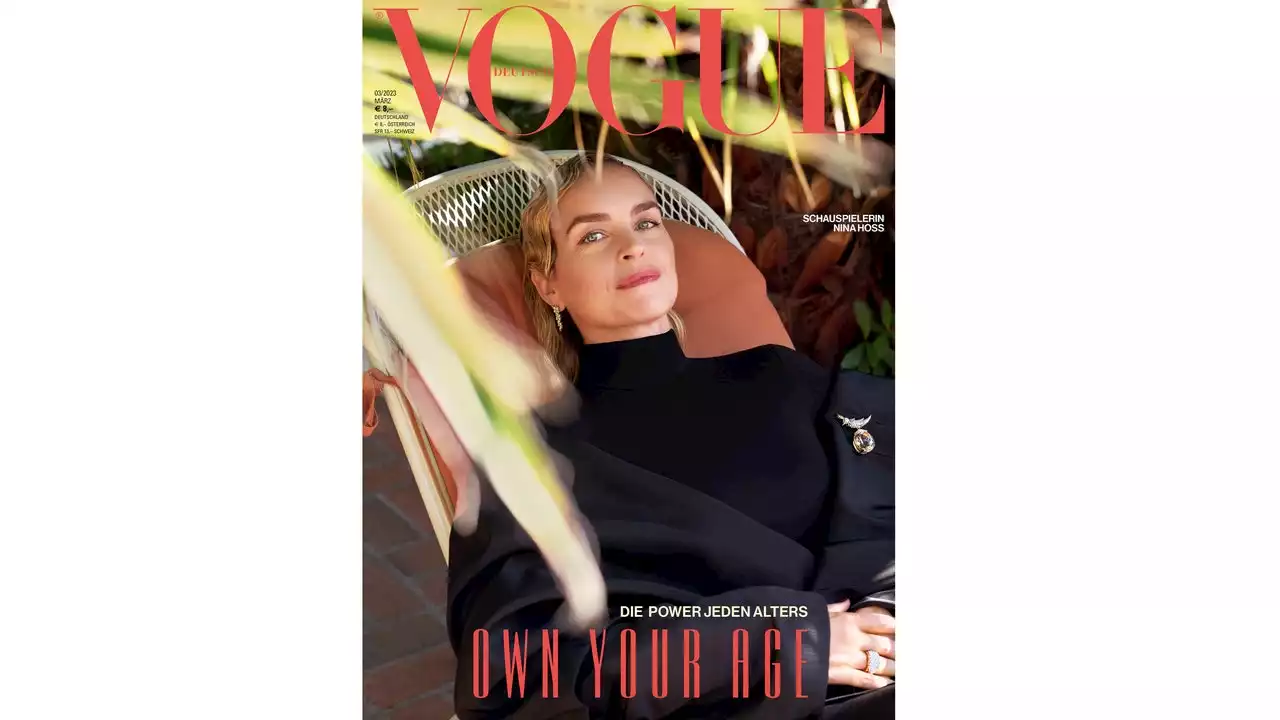 Nina Hoss im VOGUE-Coverinterview: Über die Oscars, Hochstaplerei und den Weg nach Hollywood