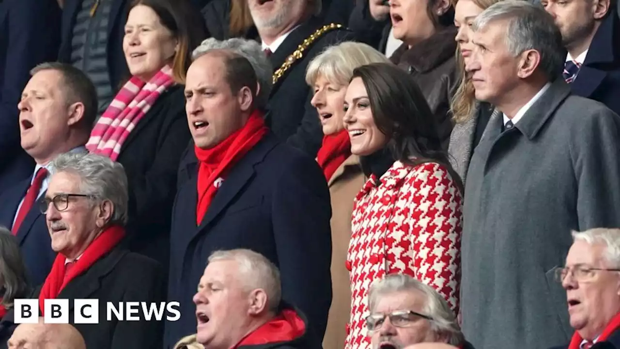 William and Kate support opposite sides at Six Nations