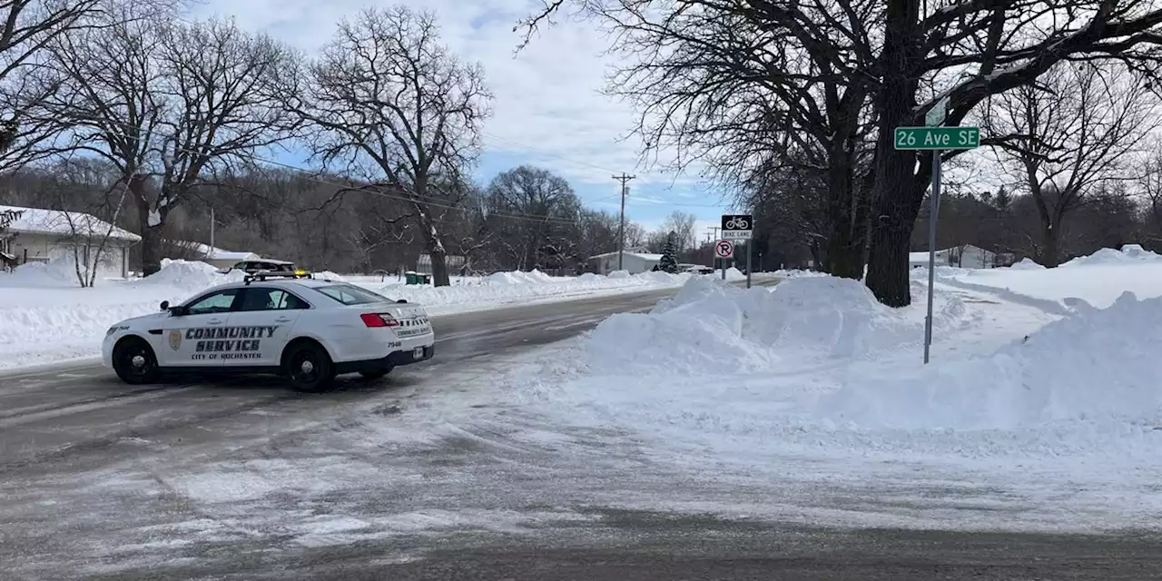 Pedestrian fatally struck by snowplow in Minnesota