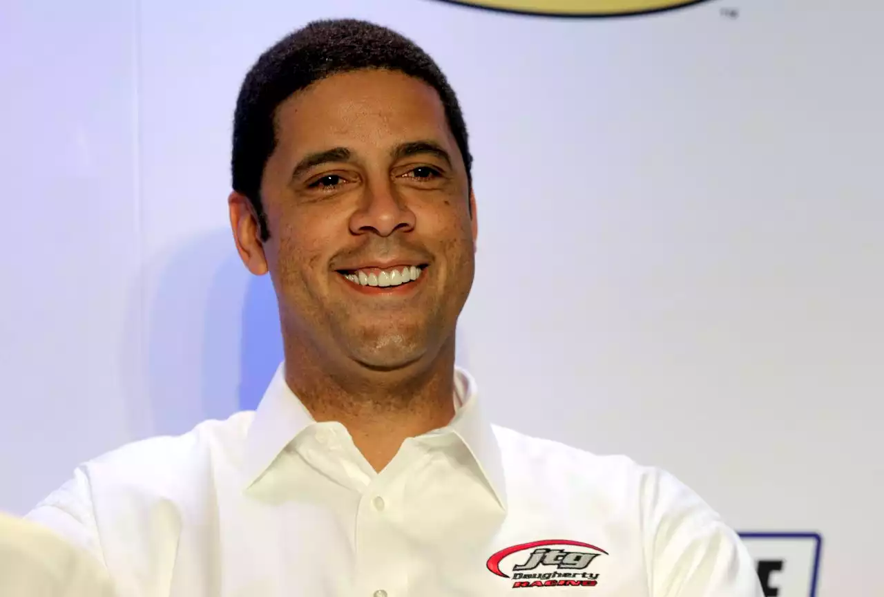 Former Cavaliers center Brad Daugherty becomes first Black owner to win Daytona 500