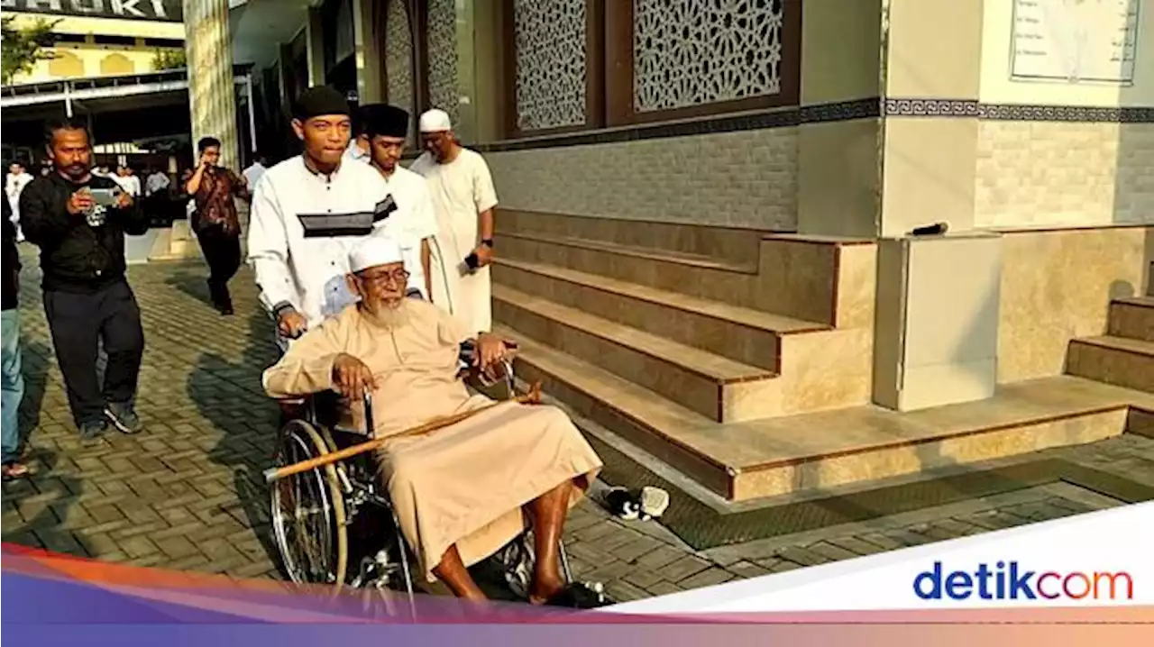 Abu Bakar Ba'asyir Dirawat di Rumah Sakit Sukoharjo