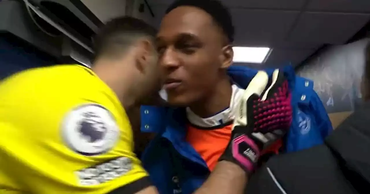 Dibu Martínez y Yerry Mina: del “mirá que te como” al beso ejemplar