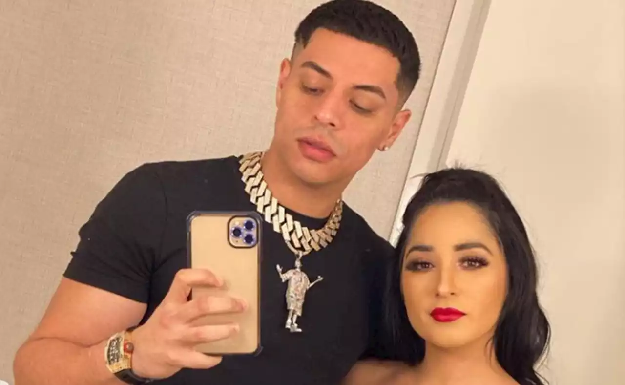 Eduin Caz, vocalista de Grupo Firme, confirma que su esposa Daisy Anahy lo dejó